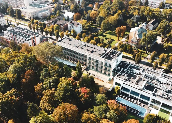 Villa Park Med. & SpaVilla